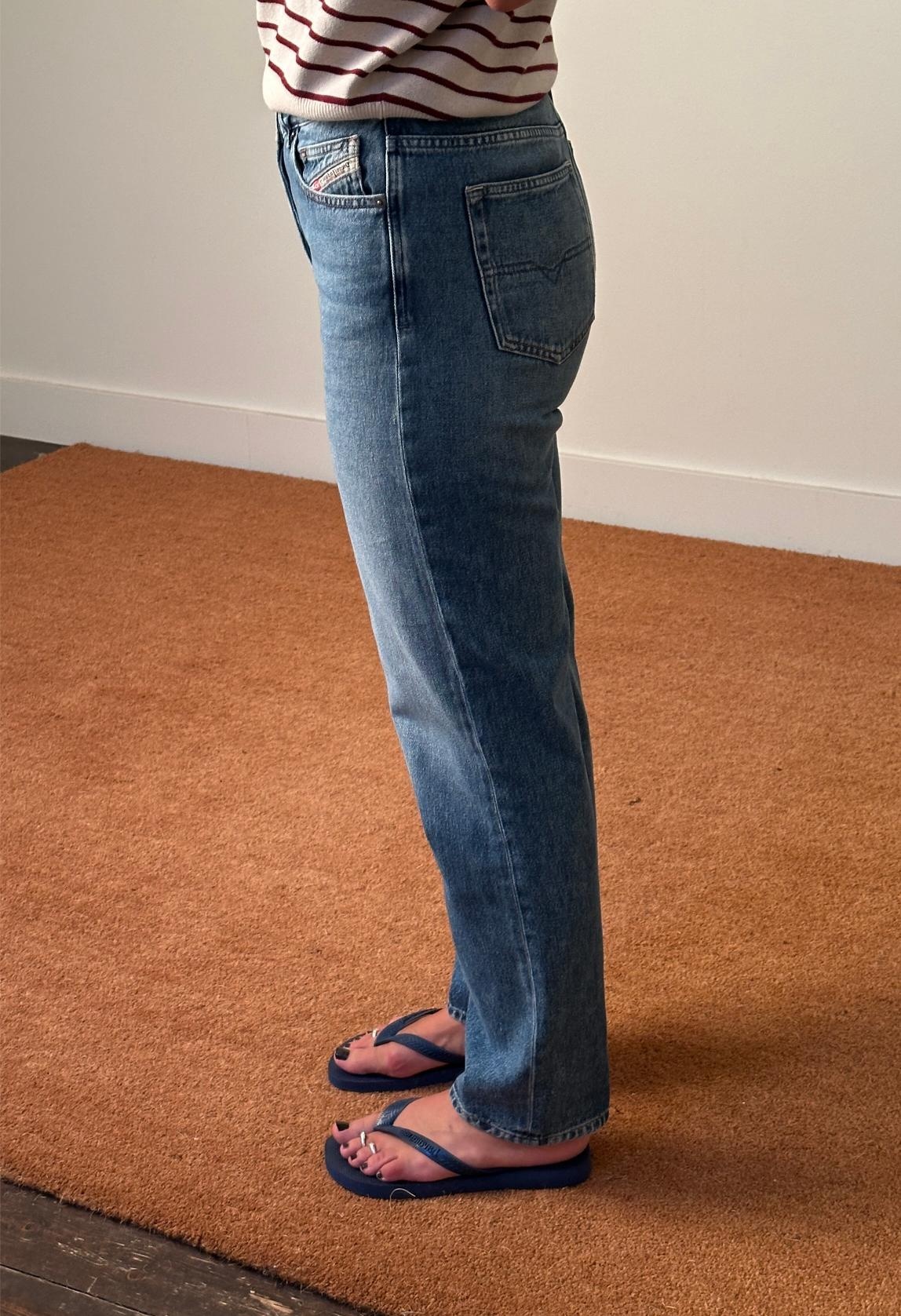 Diesel Women 1981 D-WENT Jeans