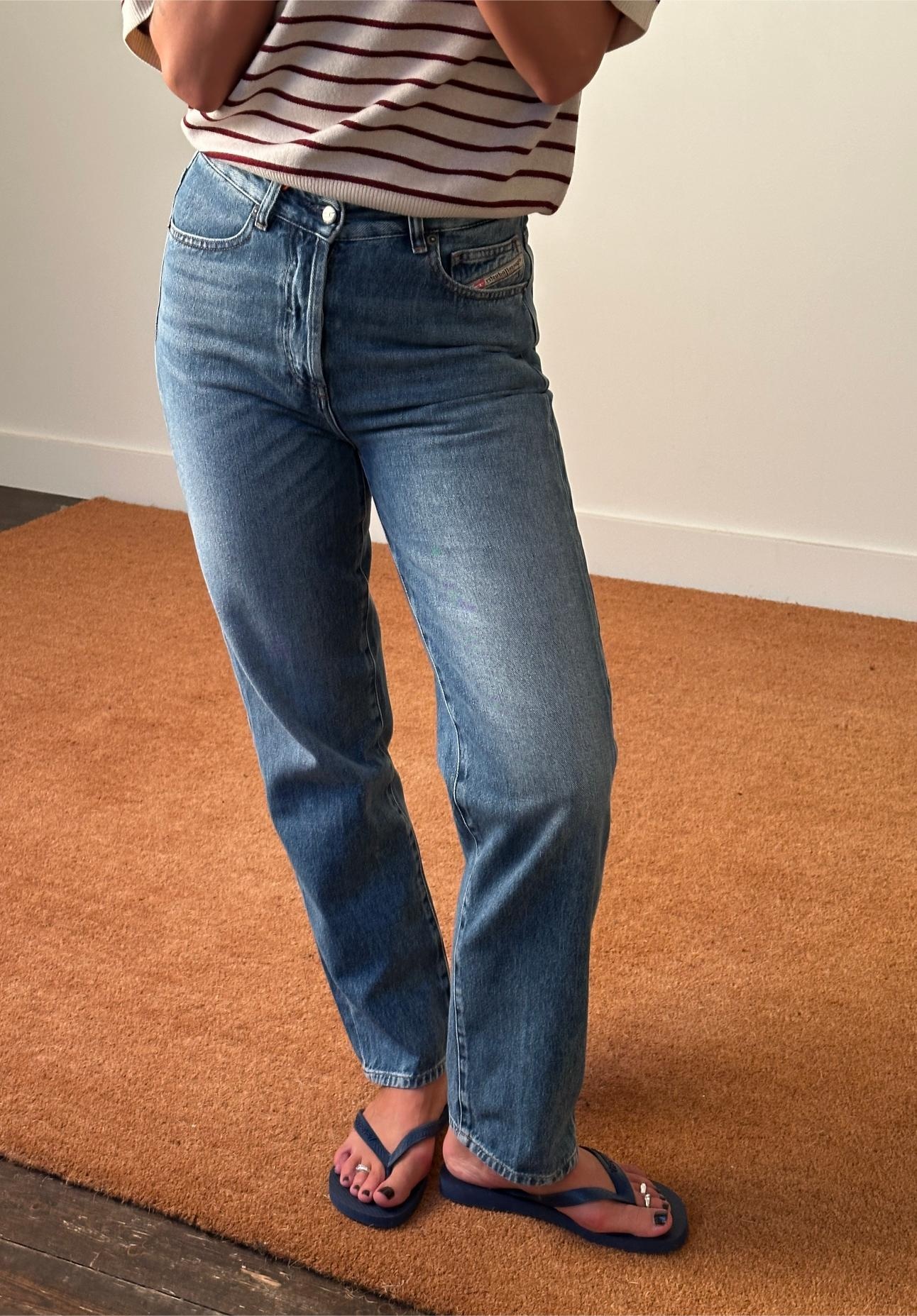 Diesel Women 1981 D-WENT Jeans