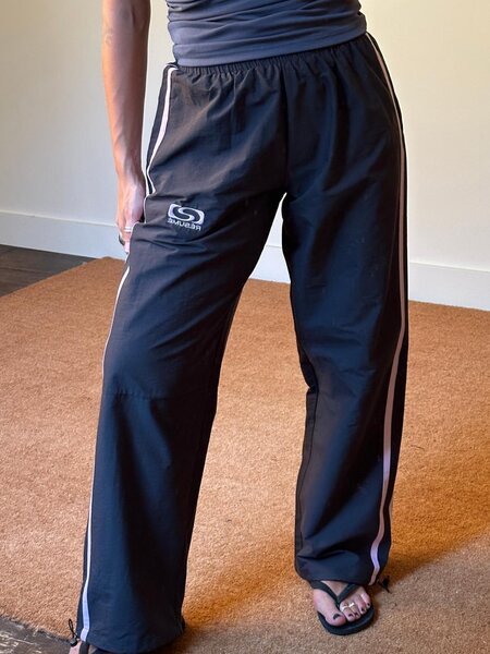 Résumé Mack Trousers