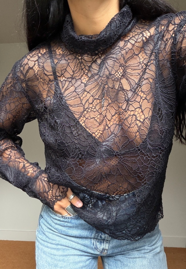 Rotate Lace Longsleeve Blouse