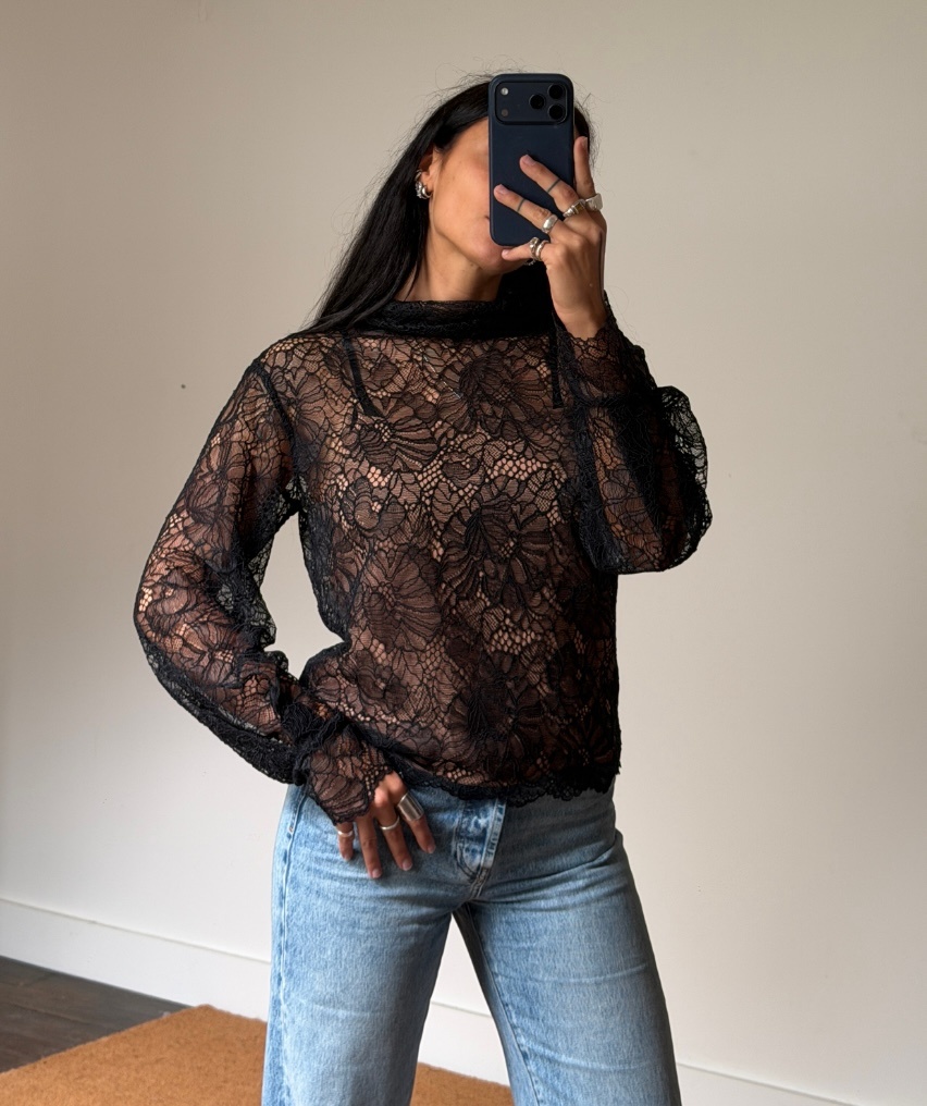 Rotate Lace Longsleeve Blouse