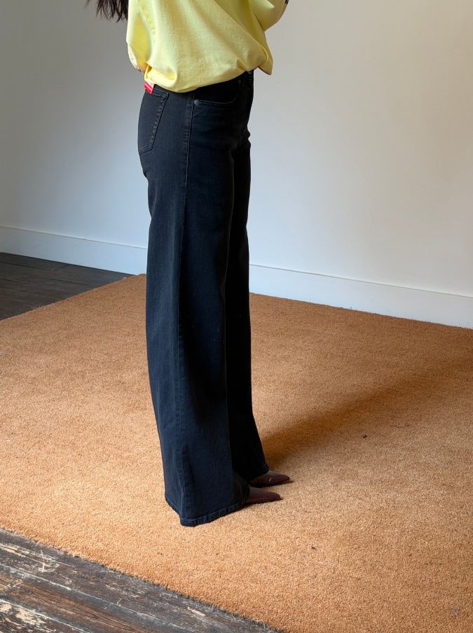 Diesel 1978 D-Akemi Jeans