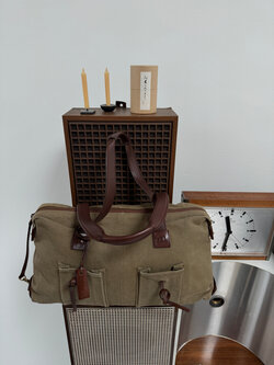 RR ARCHIVE Gucci Canvas Shoulder Bag