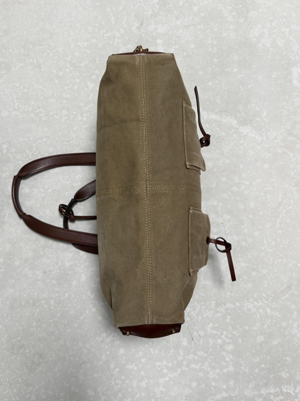 RR ARCHIVE Gucci Canvas Shoulder Bag