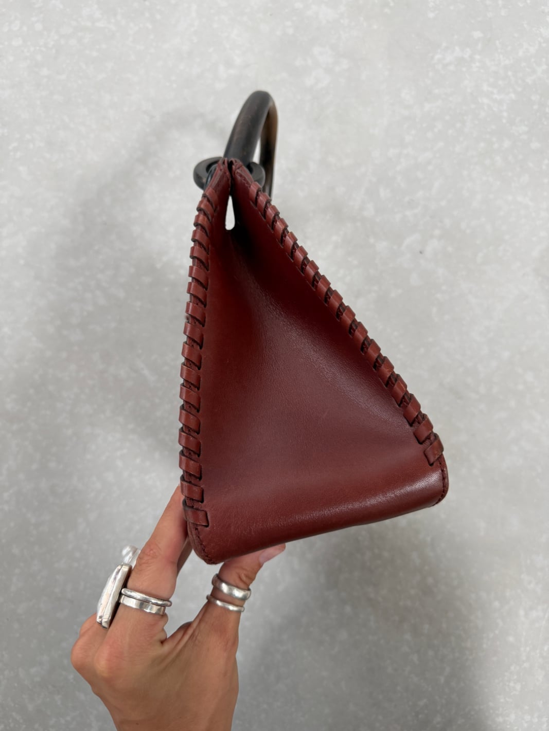 RR ARCHIVE Gucci Leather & Wood Handle Shoulder Bag