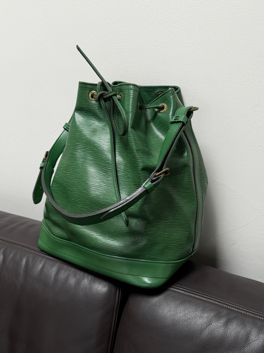 RR ARCHIVE Louis Vuitton Epi Noé