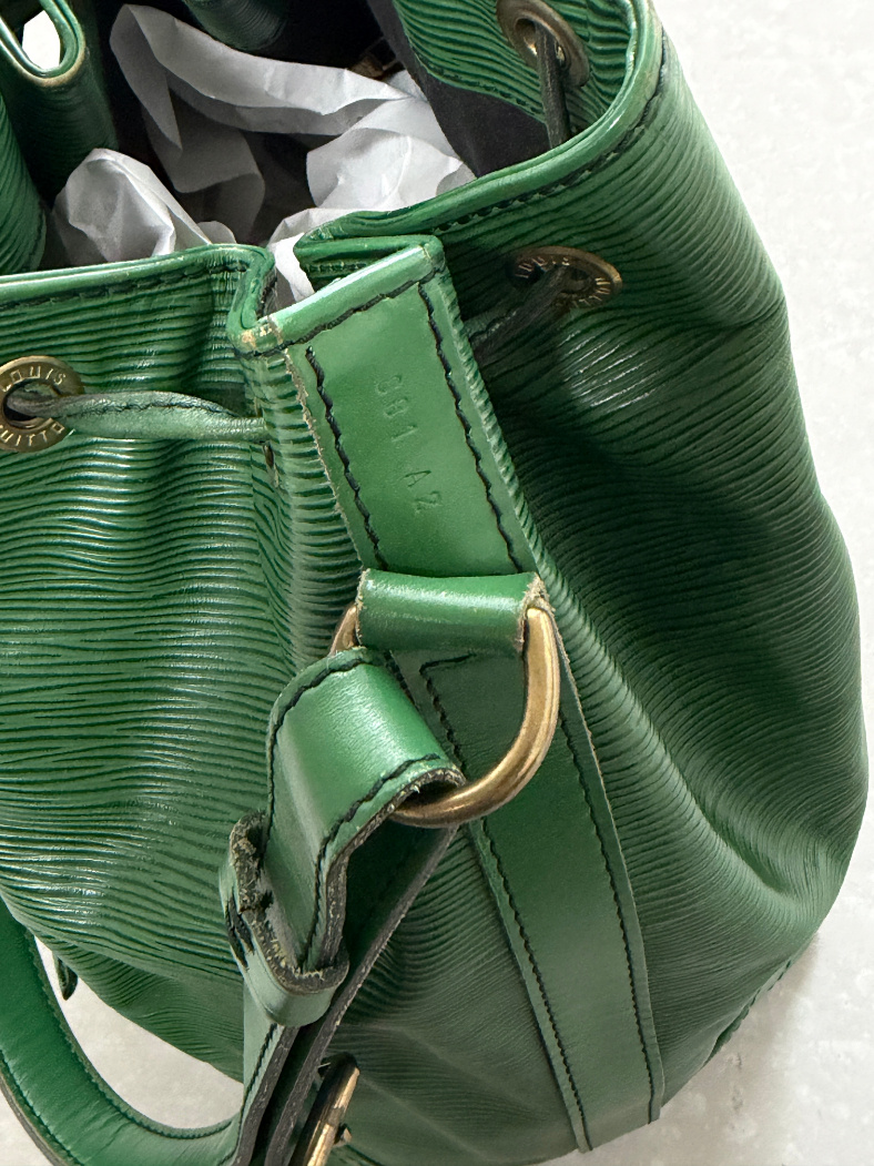 RR ARCHIVE Louis Vuitton Epi Noé