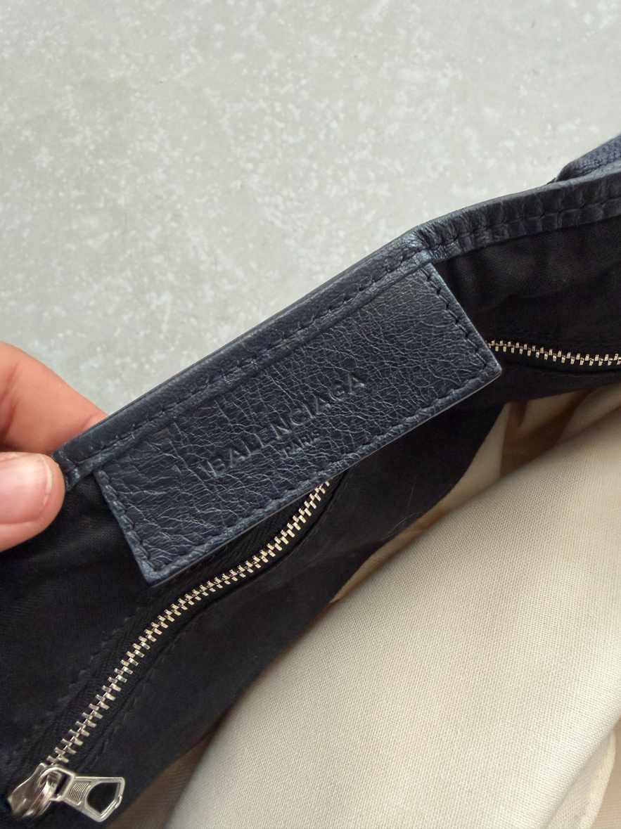 RR ARCHIVE Balenciaga Cabas S Leather Bag