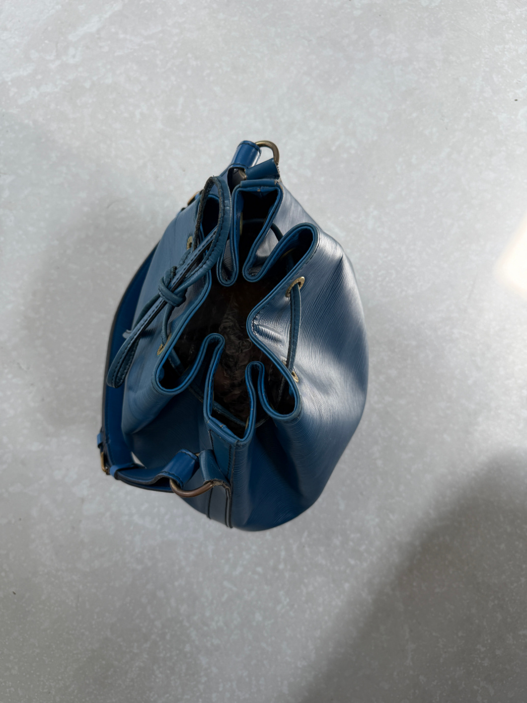 RR ARCHIVE Louis Vuitton Epi Noé