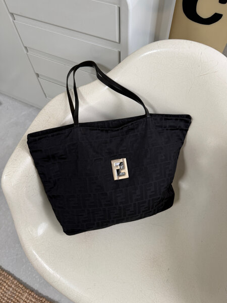 RR ARCHIVE Fendi Zucca Canvas Large Tote