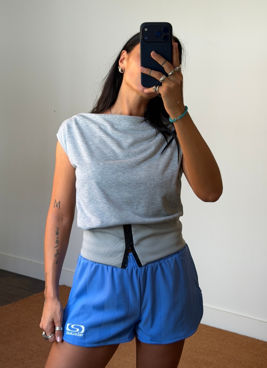 Résumé Naomi Top
