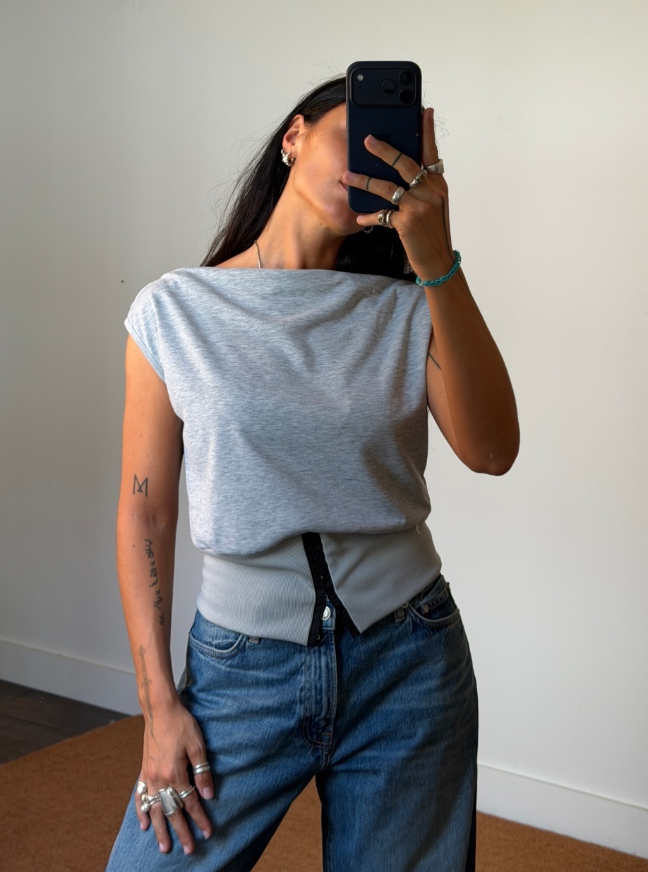 Résumé Naomi Top