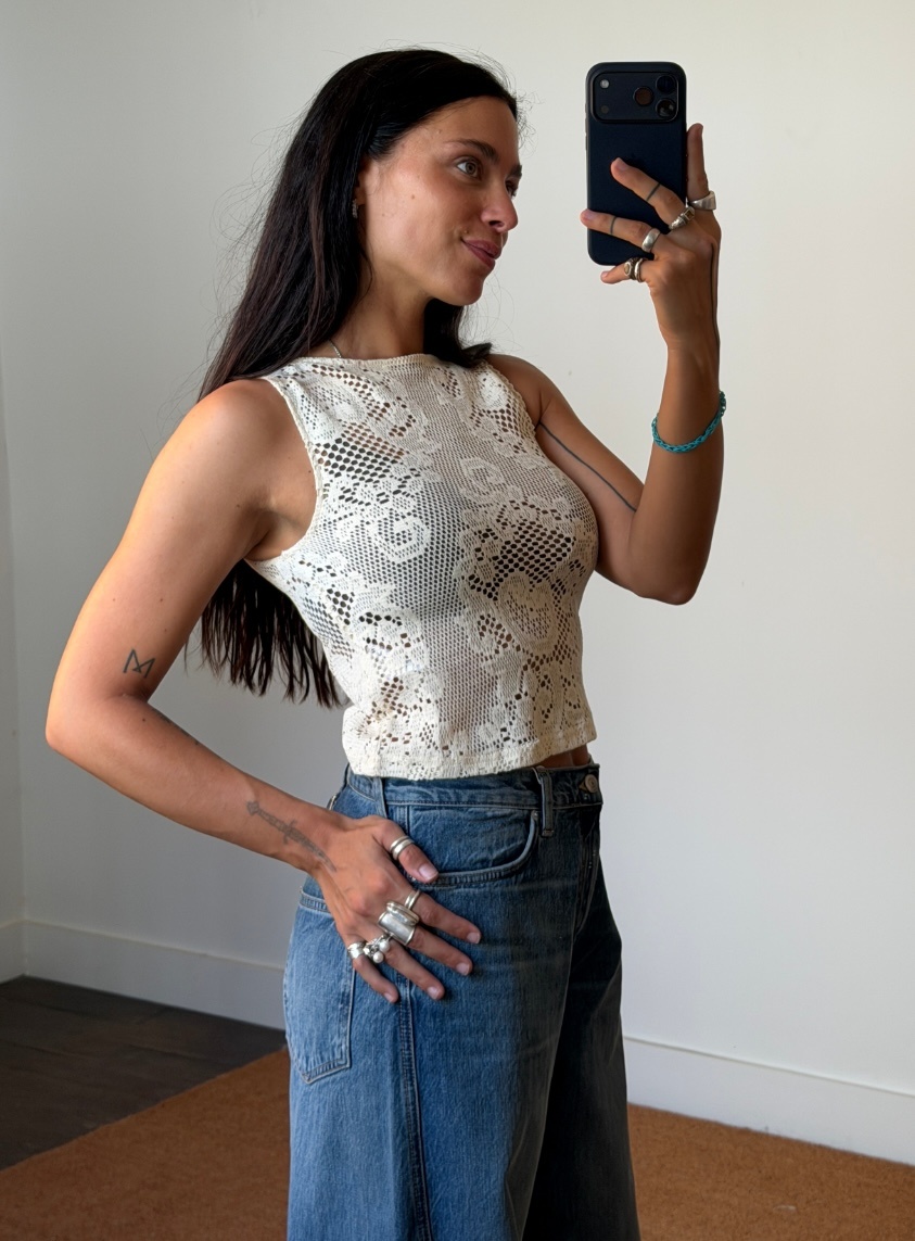 Résumé Nora Top