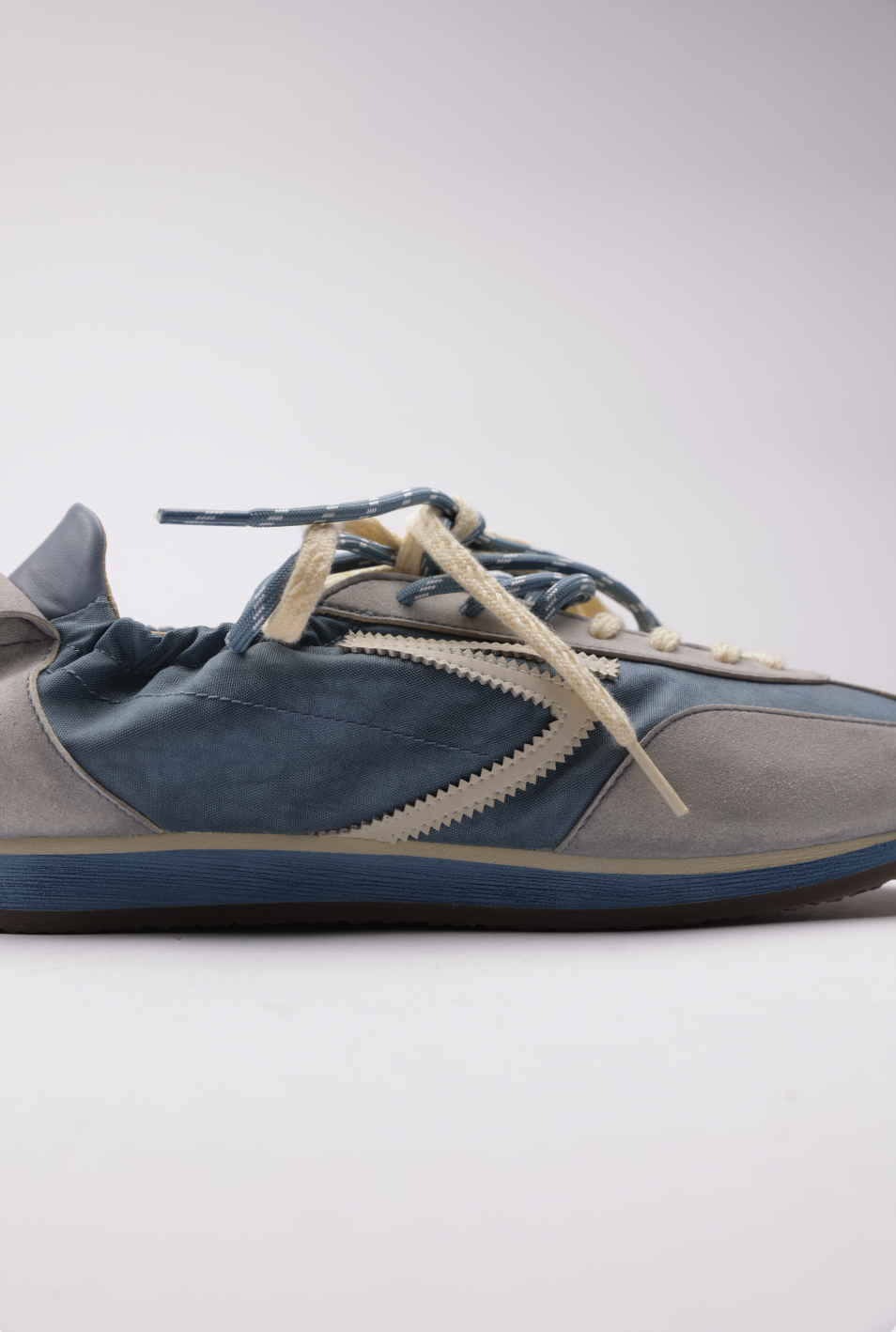 Puraai Panther Sneakers