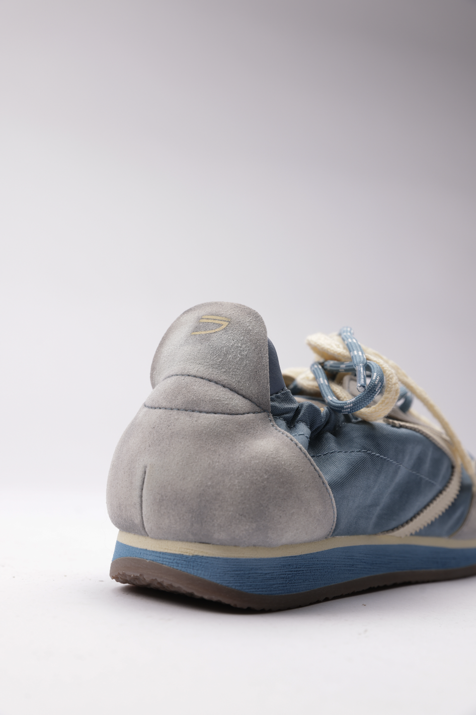 Puraai Panther Sneakers