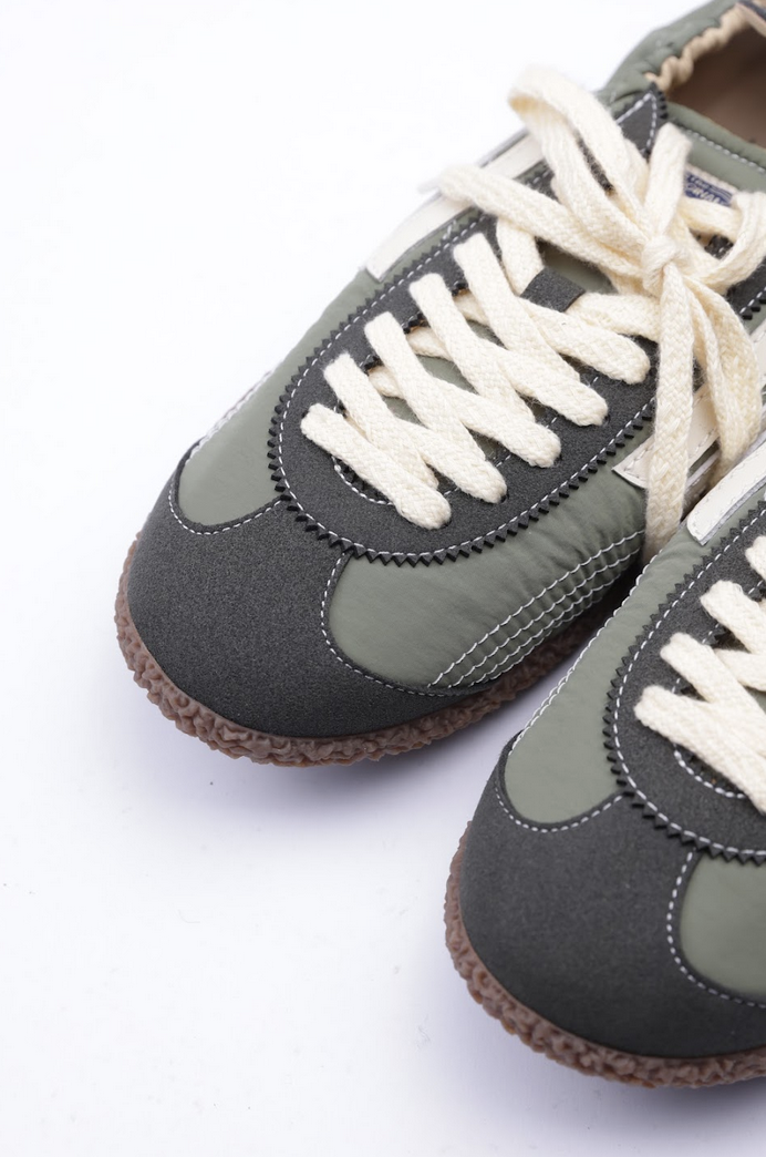 Puraai Corsa Sneakers
