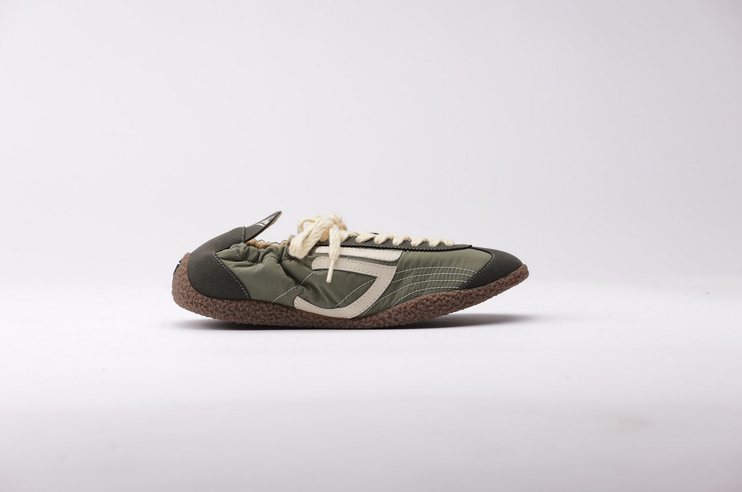 Puraai Corsa Sneakers