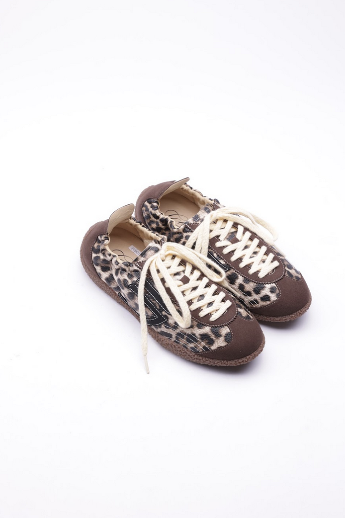 Puraai Corsa Sneakers
