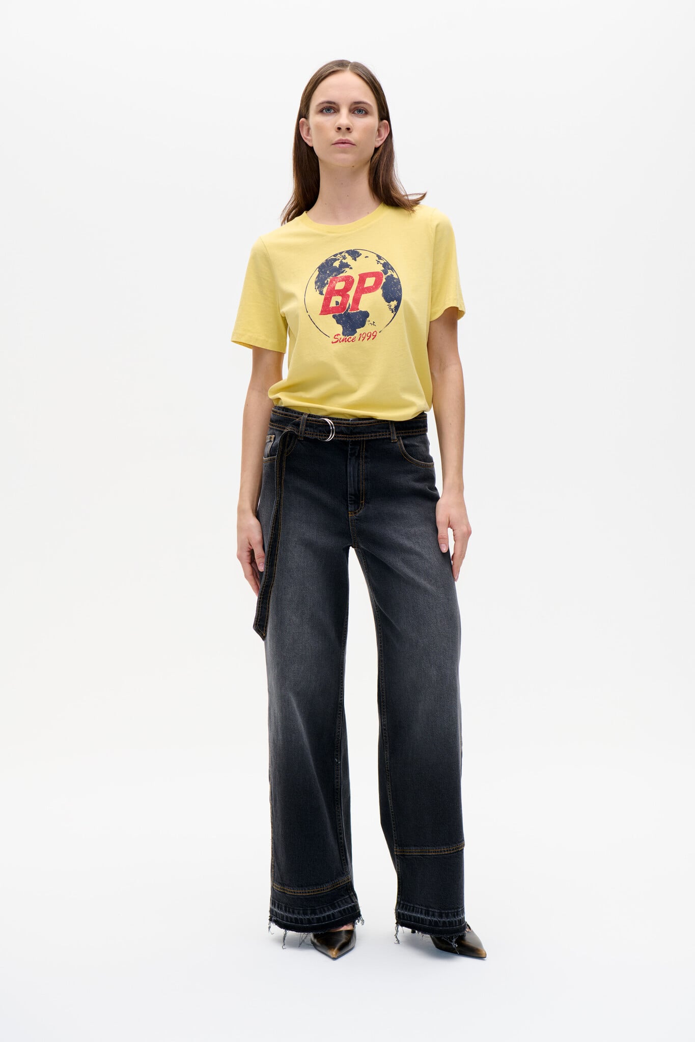 Baum Und Pferdgarten Jawo Globe T-Shirt