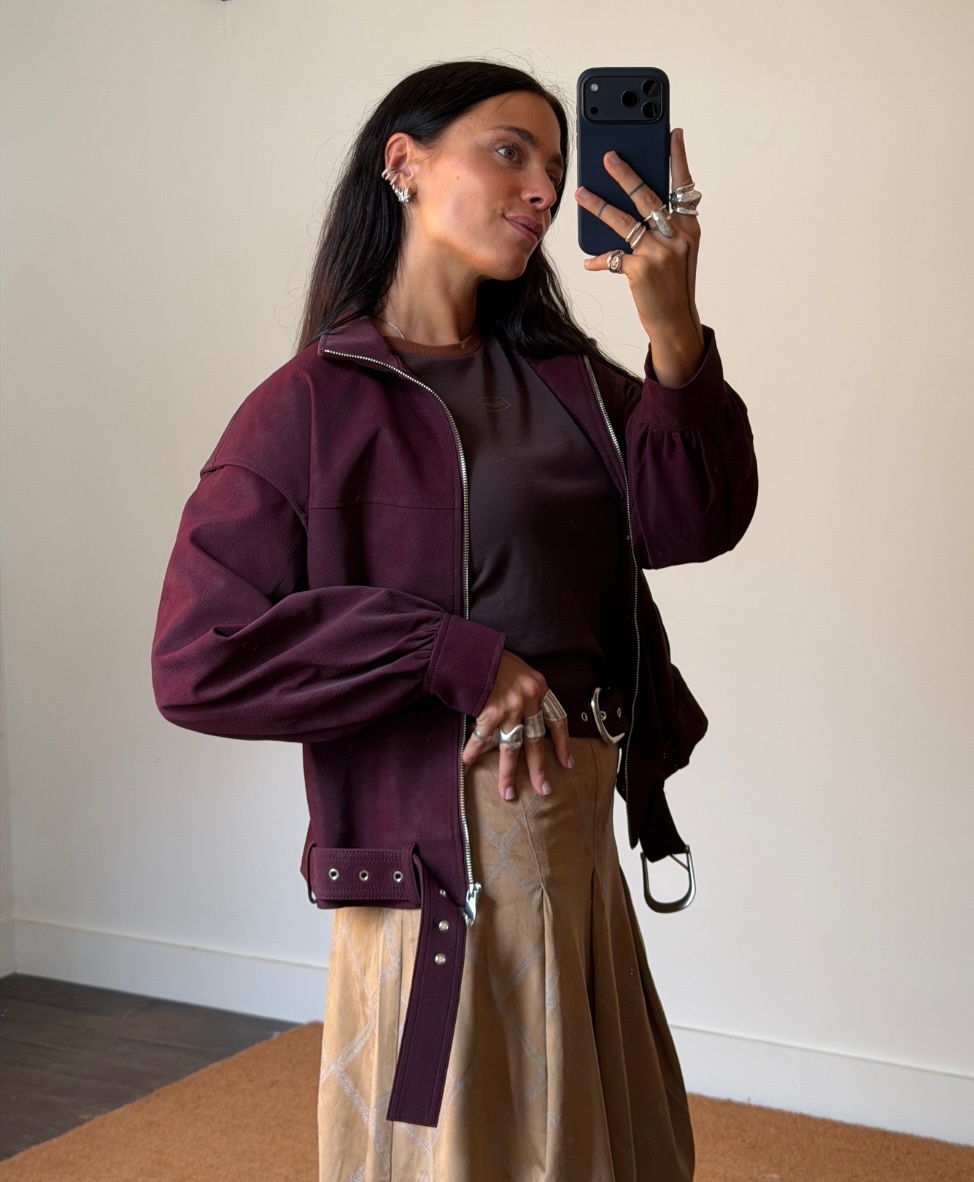Laagam Signy Bomber