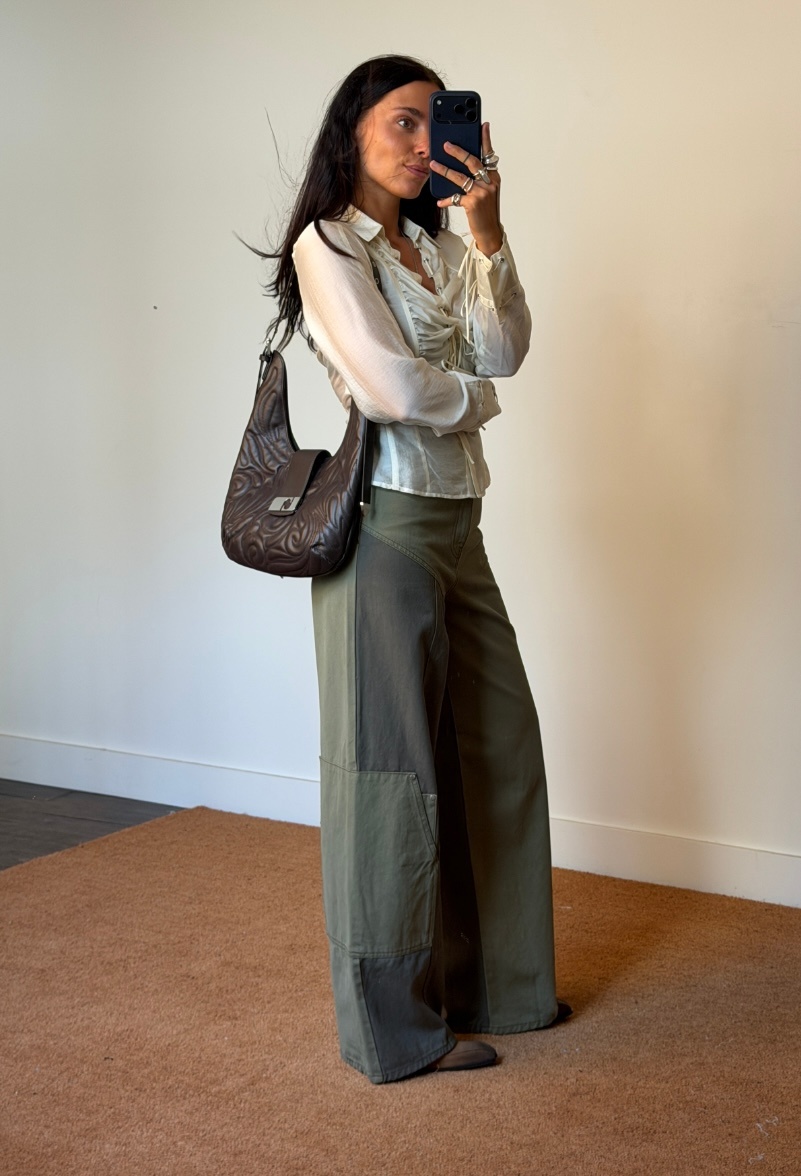 Laagam Vixen Leather Padded Bag