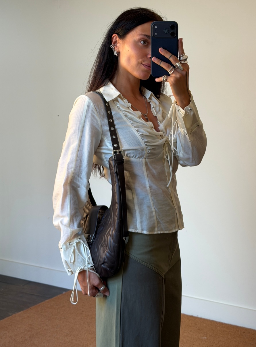 Laagam Vixen Leather Padded Bag