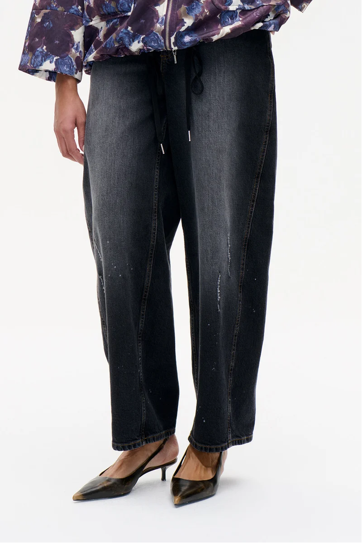 Baum Und Pferdgarten Nevin Jeans