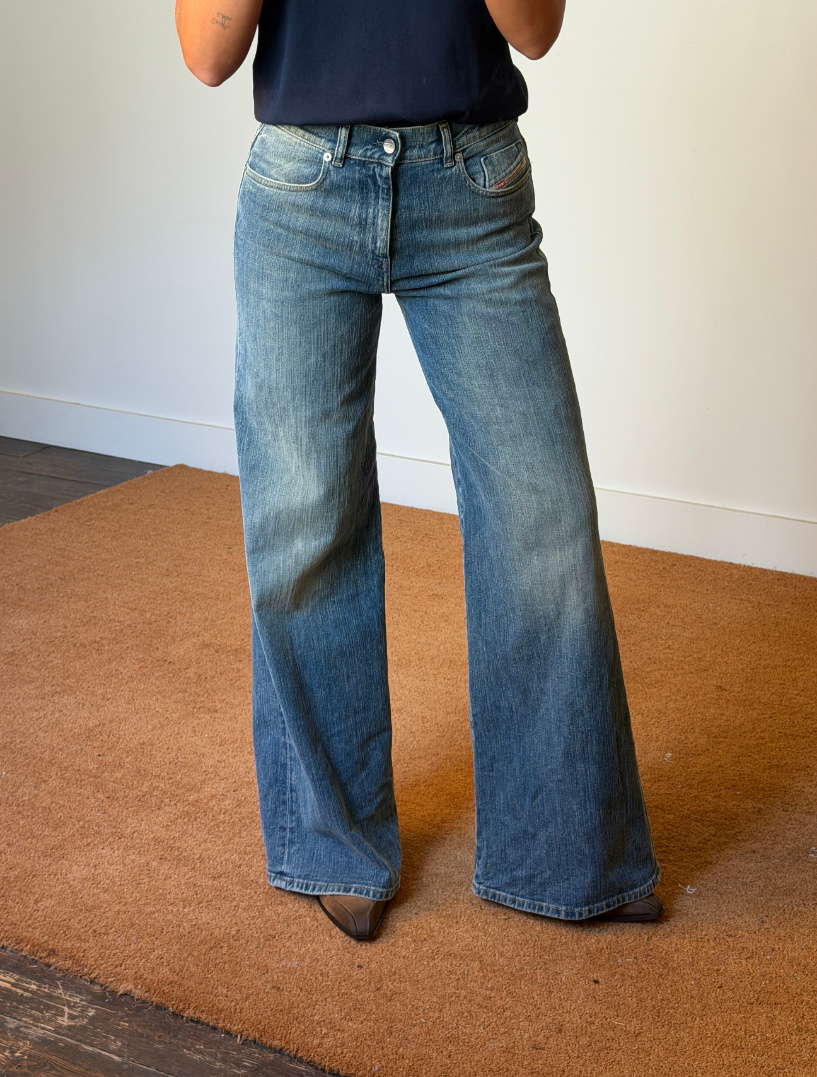 Diesel 1978 D-Akemi Jeans