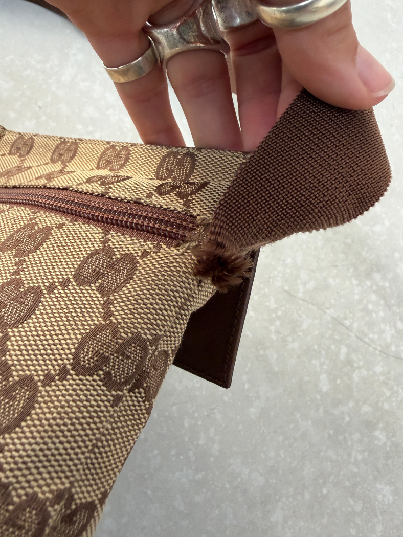 RR ARCHIVE Gucci GG Canvas Belt Bag