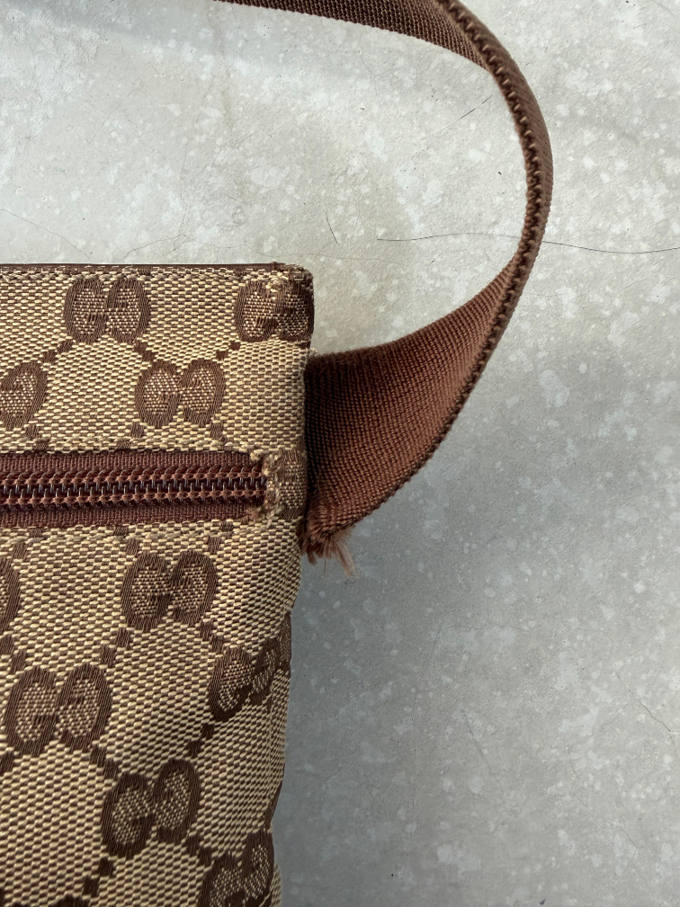 RR ARCHIVE Gucci GG Canvas Belt Bag