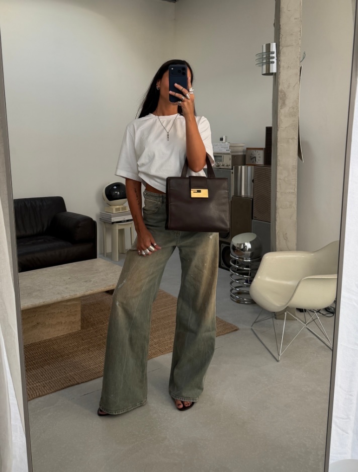 RR ARCHIVE Gucci Gold G Leather Handbag