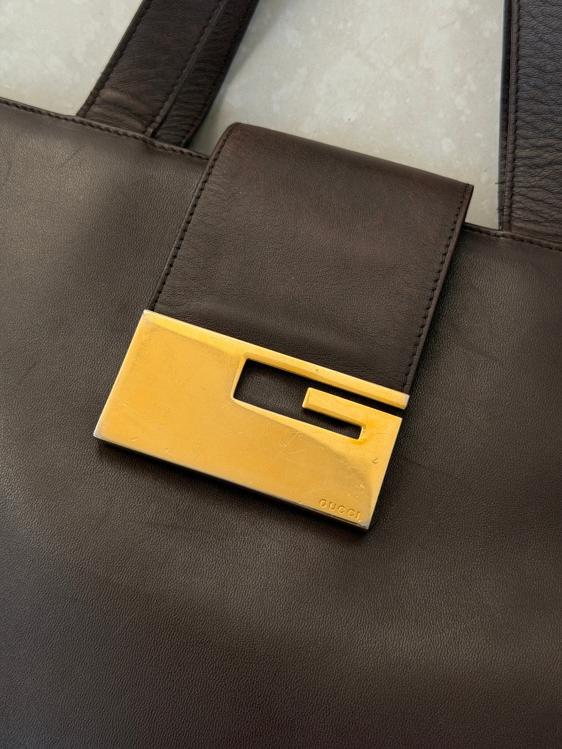 RR ARCHIVE Gucci Gold G Leather Handbag