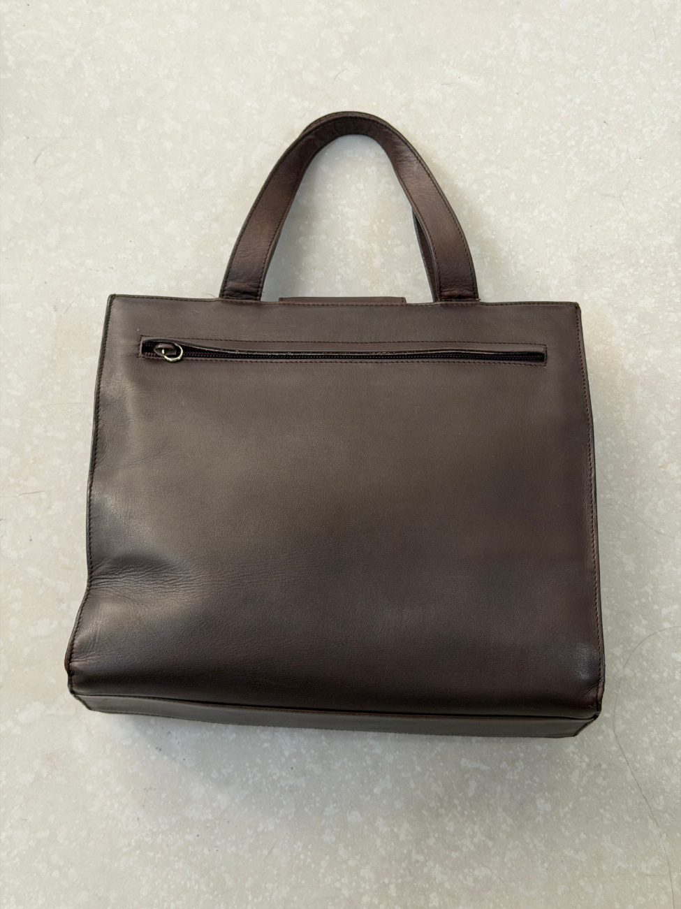 RR ARCHIVE Gucci Gold G Leather Handbag