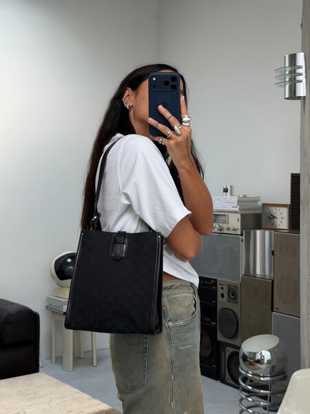 RR ARCHIVE Gucci GG Canvas & Leather Shoulder Bag