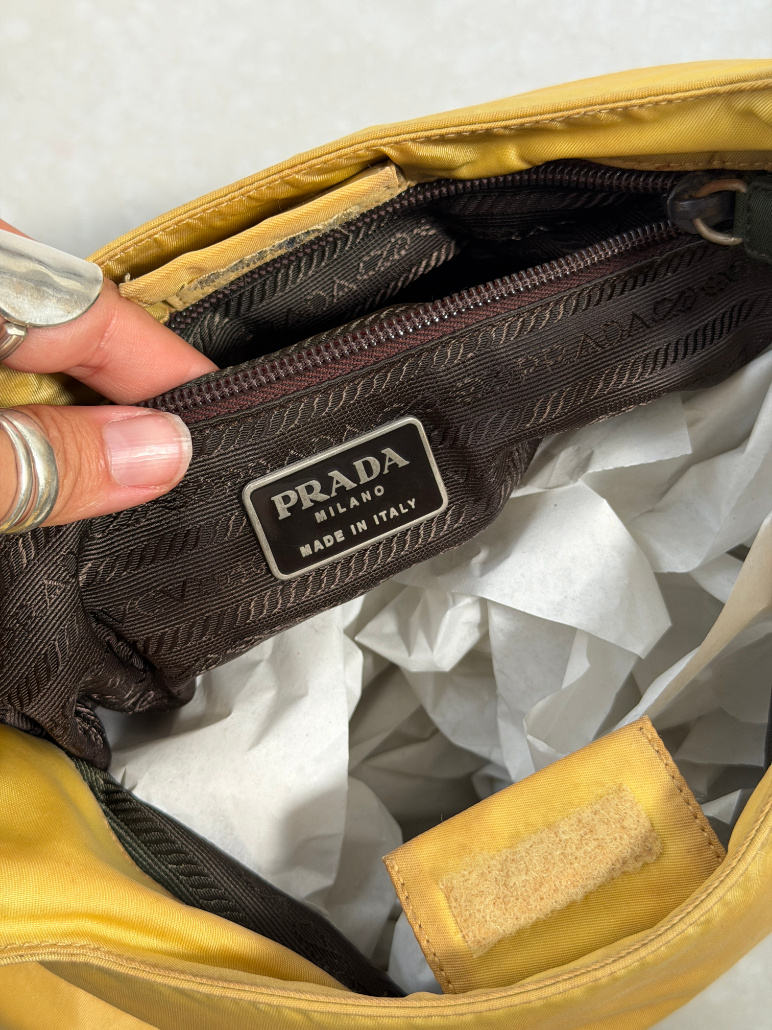 RR ARCHIVE Prada Nylon Plexi Handle Shoulder Bag