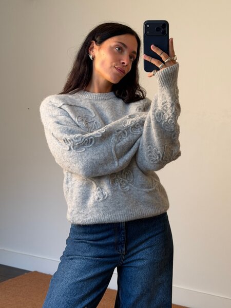 Rotate 3D Flower Knit