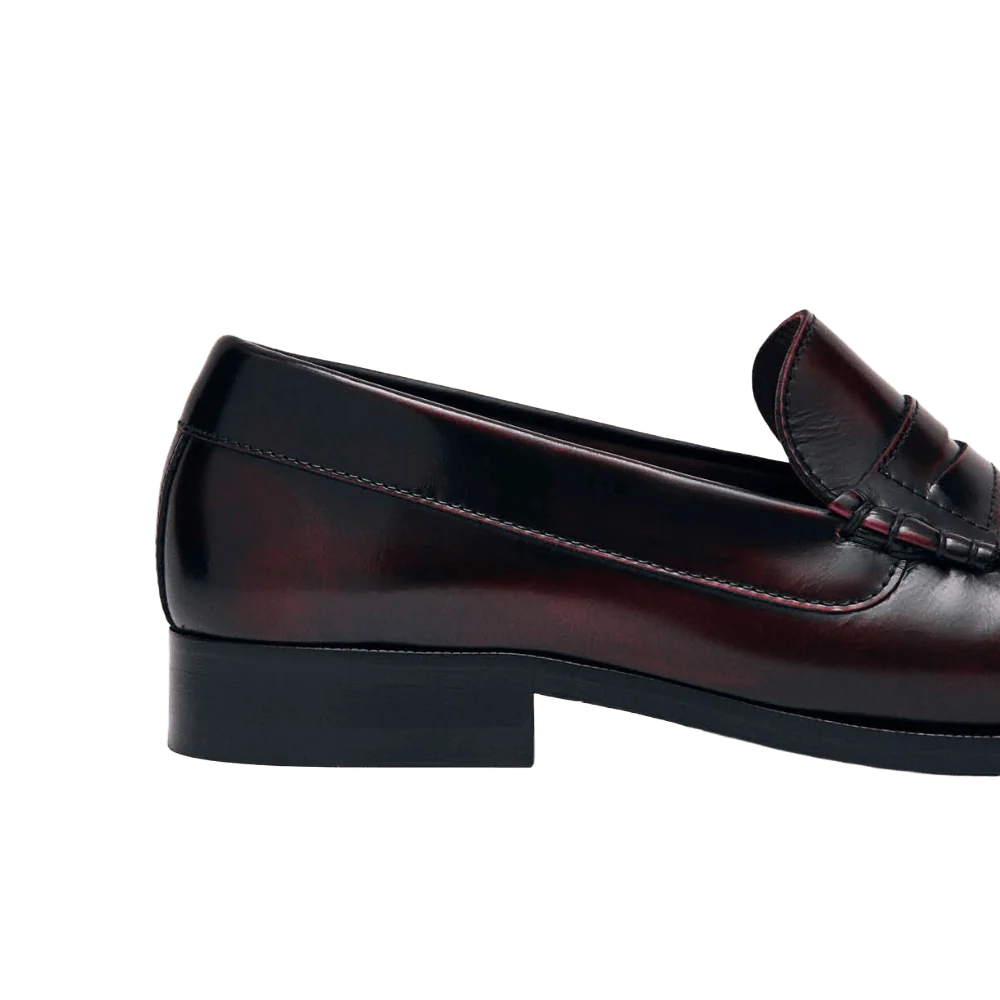 Alohas Rivet Leather Loafers