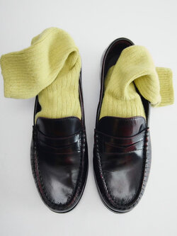 Alohas Rivet Leather Loafers