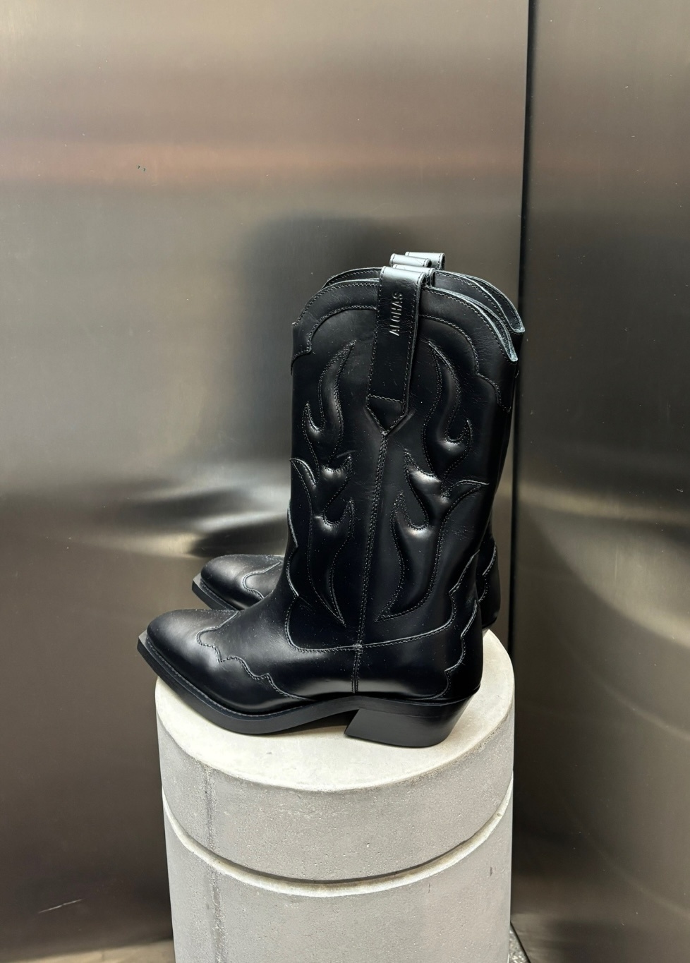 Alohas Calyx Leather Boots
