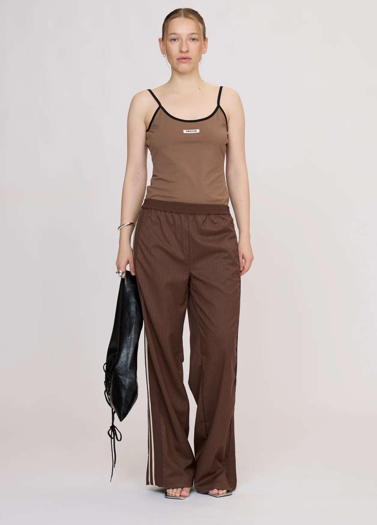 Résumé Ollivan Trousers