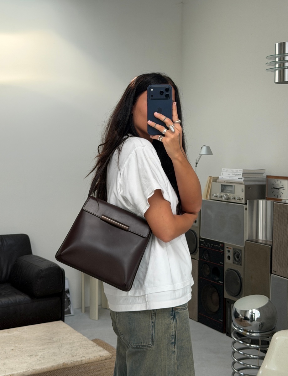 RR ARCHIVE Givenchy Leather Shoulder Bag