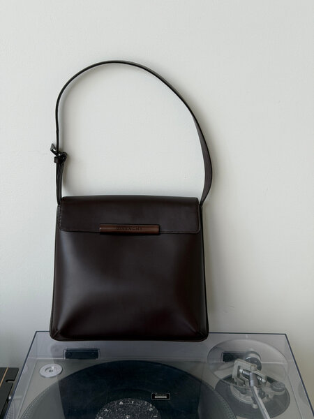 RR ARCHIVE Givenchy Leather Shoulder Bag