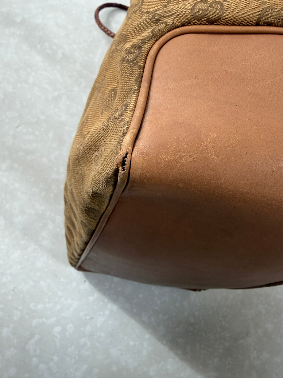 RR ARCHIVE Gucci GG Canvas Tote