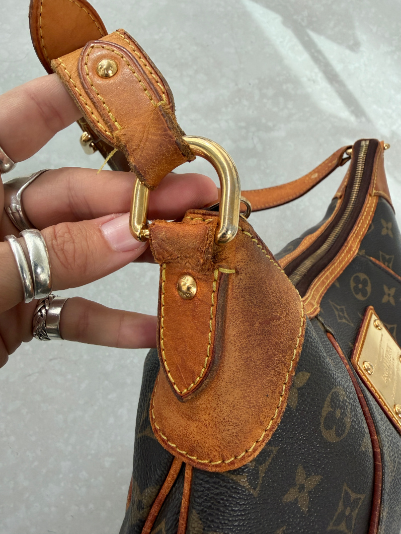 RR ARCHIVE Louis Vuitton Monogram Thames