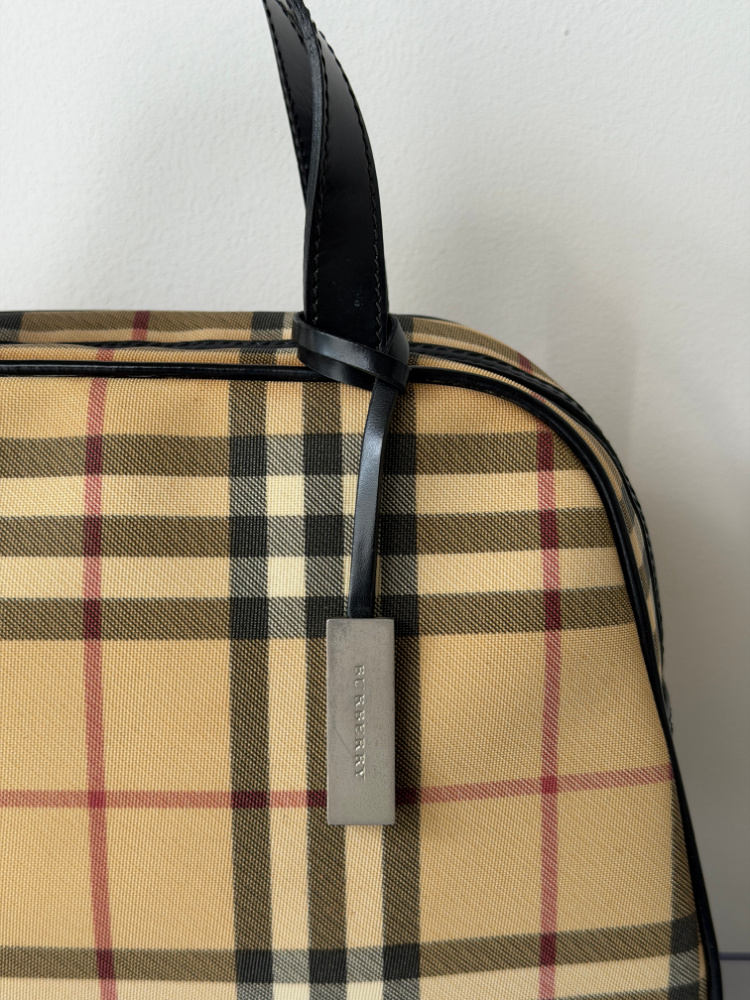 RR ARCHIVE Burberry Nova Check Handbag