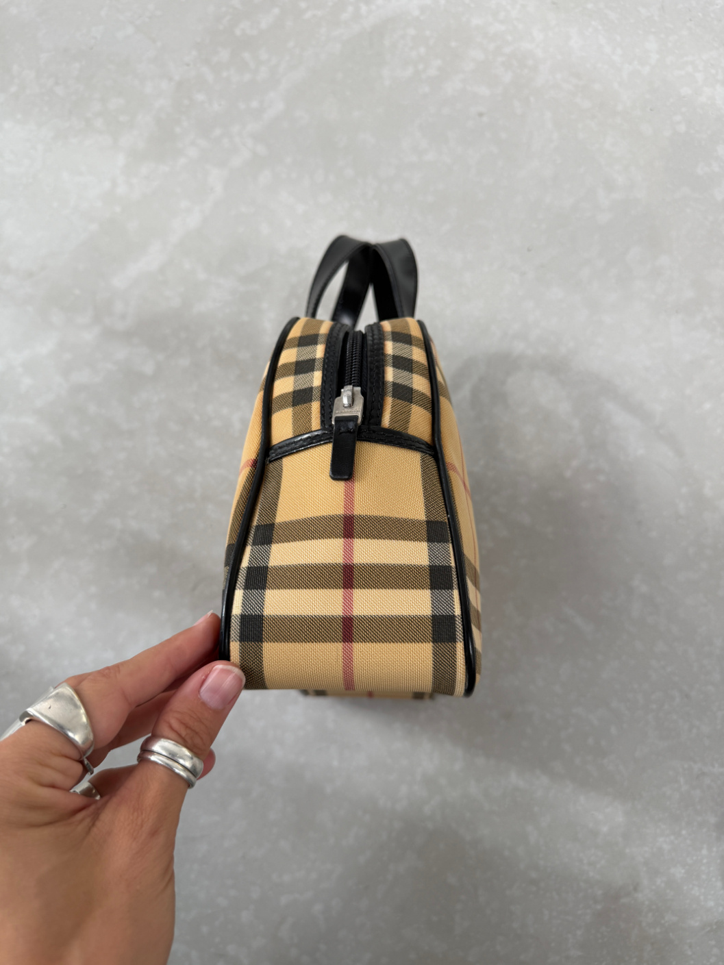 RR ARCHIVE Burberry Nova Check Handbag