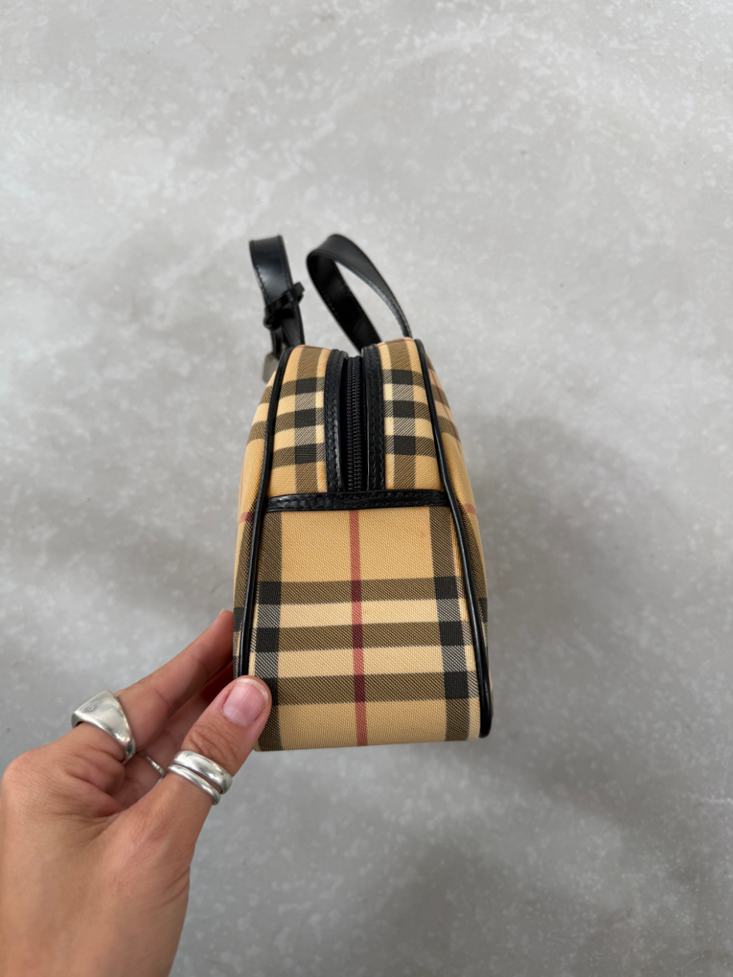 RR ARCHIVE Burberry Nova Check Handbag