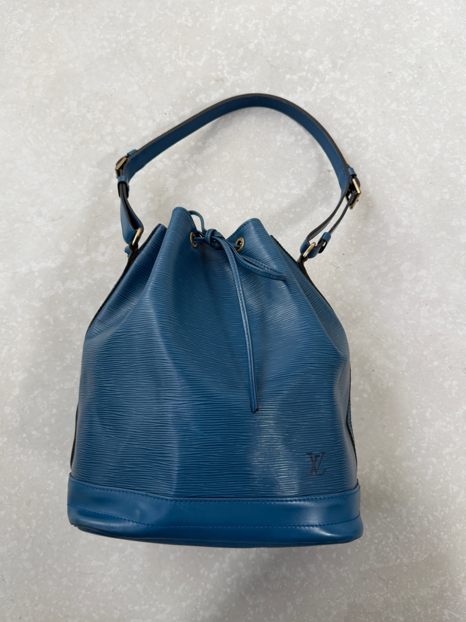 RR ARCHIVE Louis Vuitton Epi Noé