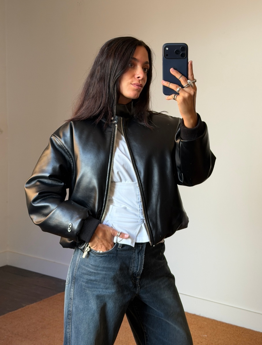 Résumé Omera Jacket