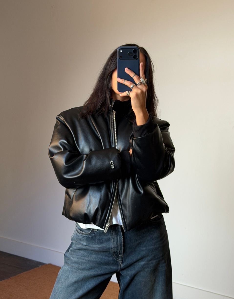 Résumé Omera Jacket